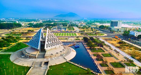 Готель Khach San Anh Dong Фанранґ Екстер'єр фото